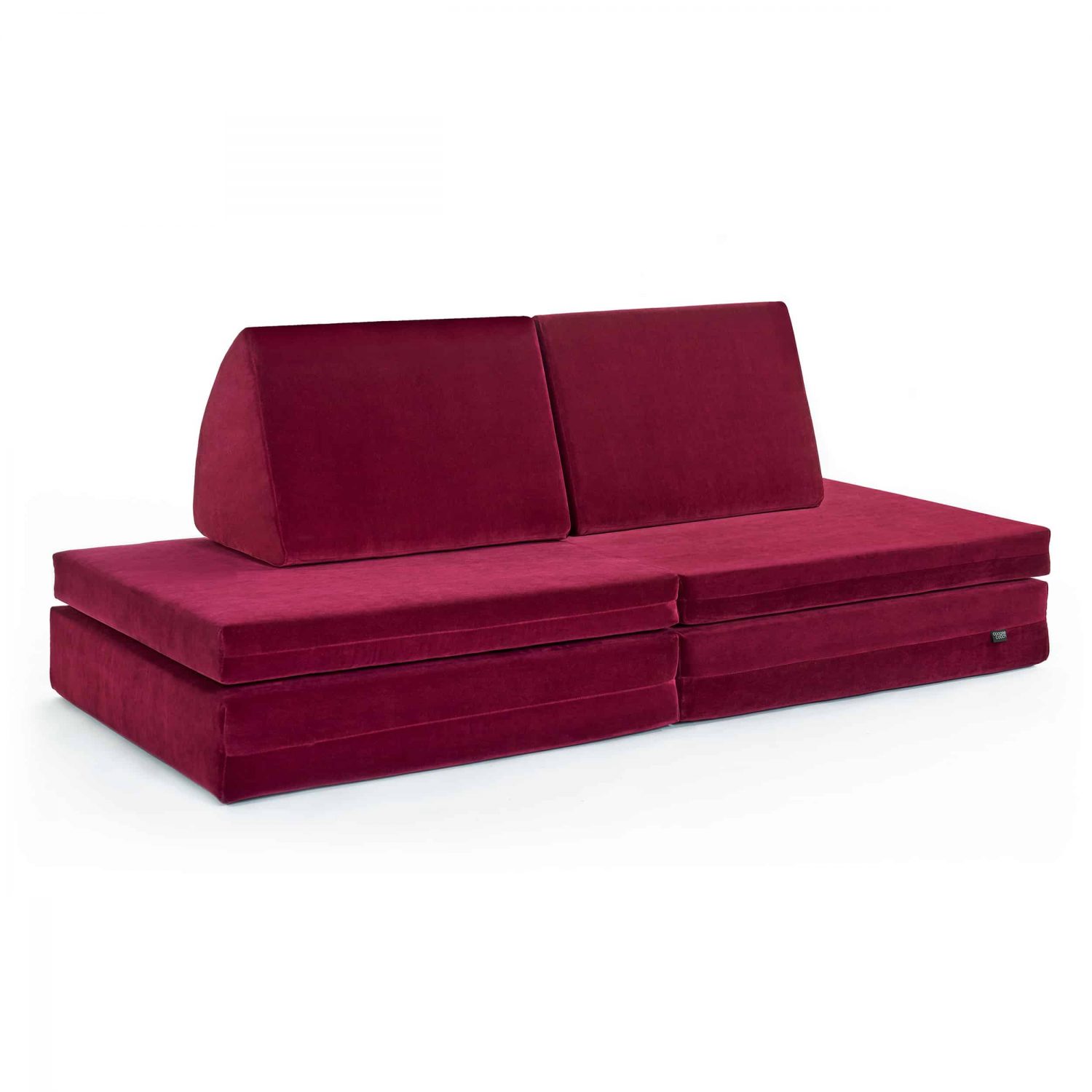 coogeecouch | Kindersofa | Serie: bloomboom | Farbe: raspberry-red dunkelrot | Ansicht: Front schräg | made in Germany