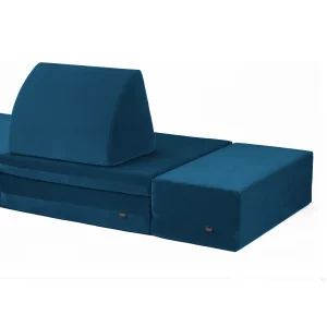 dreamteam | coogeecouch + coogeecuboid | modular guest bed | series: meeracle | color: sea-blue light blue | view: front coogeecouch sofa + coogeecuboid attached | made in Germany