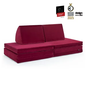 coogeecouch | 3 Awards | German Design Award 2023  | Kindersofa | Serie: bloomboom | Farbe: raspberry-red dunkelrot | Ansicht: Front schräg | made in Germany